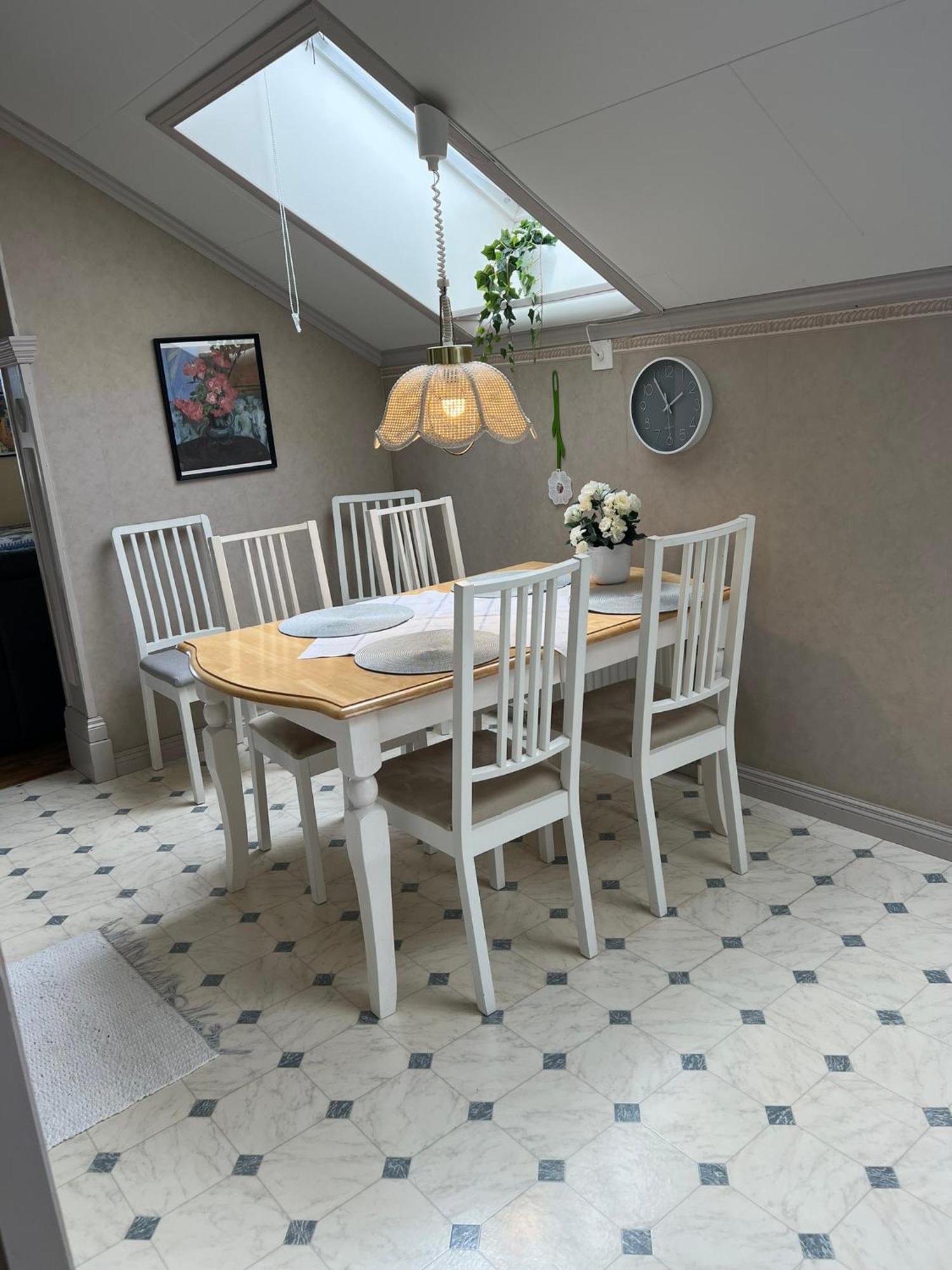 Rosa Huset Osebol Appartement Stöllet Buitenkant foto