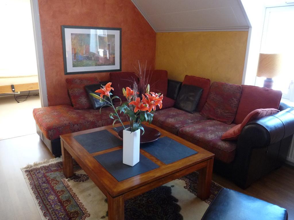 Rosa Huset Osebol Appartement Stöllet Kamer foto